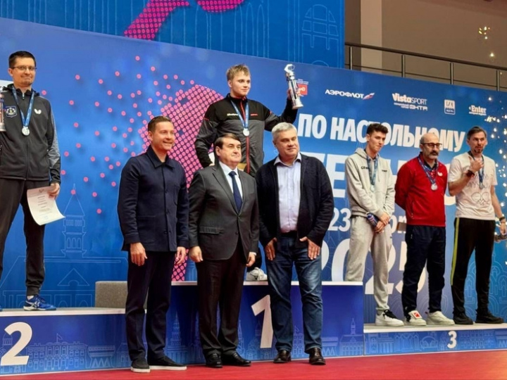 Максим Гребнев стал чемпионом России по настольному теннису